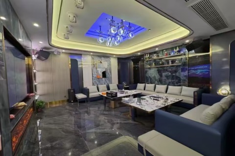 许昌KTV招聘礼仪模特跟随团队努力赚钱收入稳定有保障